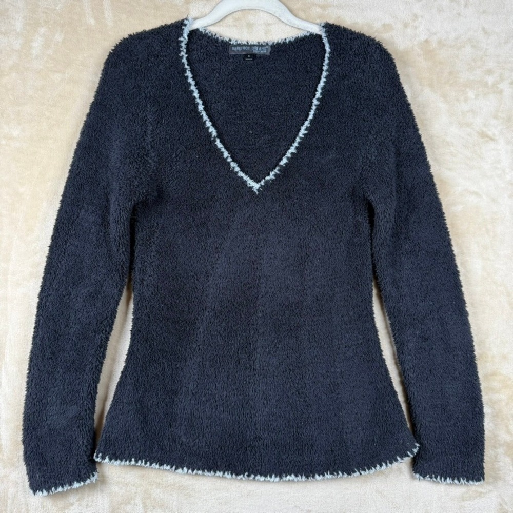 Barefoot Dreams CozyChic V-Neck Sweater Black Whipstitch Trim Style 518 Small